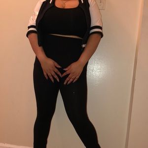 White and black cropped sweater